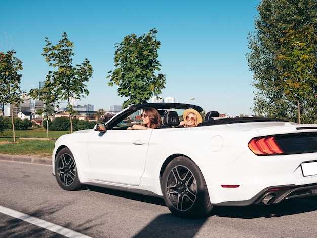 Отзывы первых владельцев и экспертов о Maserati GranCabrio «виной» версии